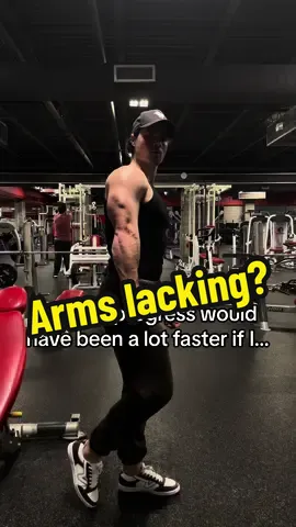 Traditional Push pull legs is a great split, but it’s not very good for arm growth. I do a modified push pull legs, with biceps on push and triceps on pull. Try this strategy or have a dedicated arm day.  #workoutsplit #pushpulllegs #workouttipsforbeginners #4u 