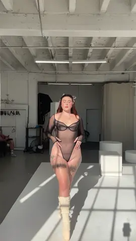 The Prettiest Flower🌷 #fakebody #swimsuit #leavemealonetiktok #naturalbody #fyp 