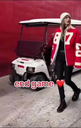 This look is so #endgame in the best way! #87 @Travis Kelce @Kansas City Chiefs @Taylor Swift @ArrowHeadFever #swifties #taylorswift #traviskelce #swiftok 