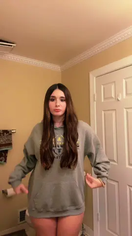 i thrifted this hoodie