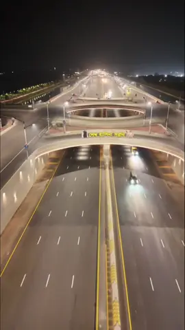 300 Feet . কে কে ৩০০ ফিট গিয়েছো তোমাদের ঘোড়ার অনুভূতিটা জানাও আর যারা যাওনি তাদের অনুভূতিটাও জানাবে…. Video collected. 