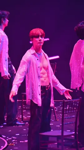 𝟐𝟒𝟎𝟏𝟏𝟑 Feel it 🔥 #DMDLAND2CONCERT #zeepruk #ซีพฤกษ์ 