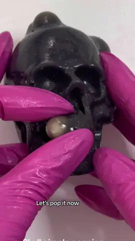 Let’s pop the skull 💀 now #fypシ #CapCut #oddlysatisfying #mochipimplepopping #asmr #skincare #pimplepopping #relaxing #skull 