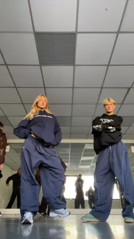 with baeee!!! #fyp #foryoupage #viral #dance #tatemcrae #exes dc @Kevin Bannier 🧩 