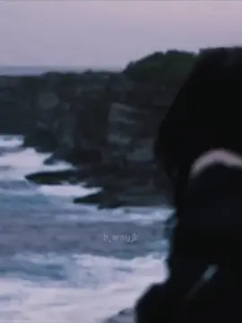 #noahcyrus #xxxtentacion #lyrics #againnoahcyrus #fyp 