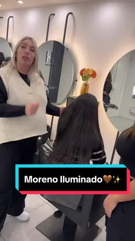 Moreno Iluminados que le dan muchísima vida a tu melena 🤎✨ Este efecto es ideal para chicas mas morenas de pelo y que quieren verse un poco más de luz en el rostro. ✨ #morenailuminada #morenoiluminado #brunettebalayage #mechas #correccióndecolor #mechasbalayage #balayageexpert #pelorubio #rubio #rubia #balayagebarcelona #peluqueriabarcelona #cambiosdelook #hairtransformation #hairstyle #haircolorist #peluquero #peluqueros #balayageexpert 