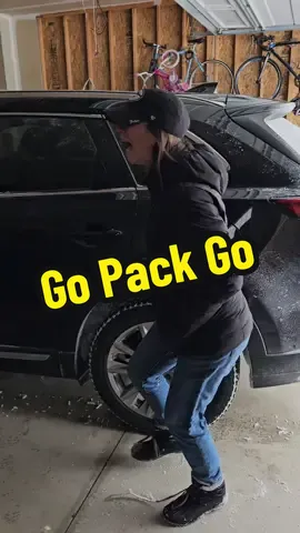 getting ready for the game.  #gopackgo #boo #jumpscare #funny