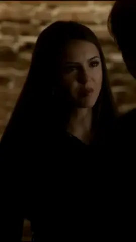 Hablemos de cómo lo hiciste | 1x15 #TheVampireDiaries  #TVD #serie #DamonSalvatore #ElenaGilbert #Isobel #Vampiro 