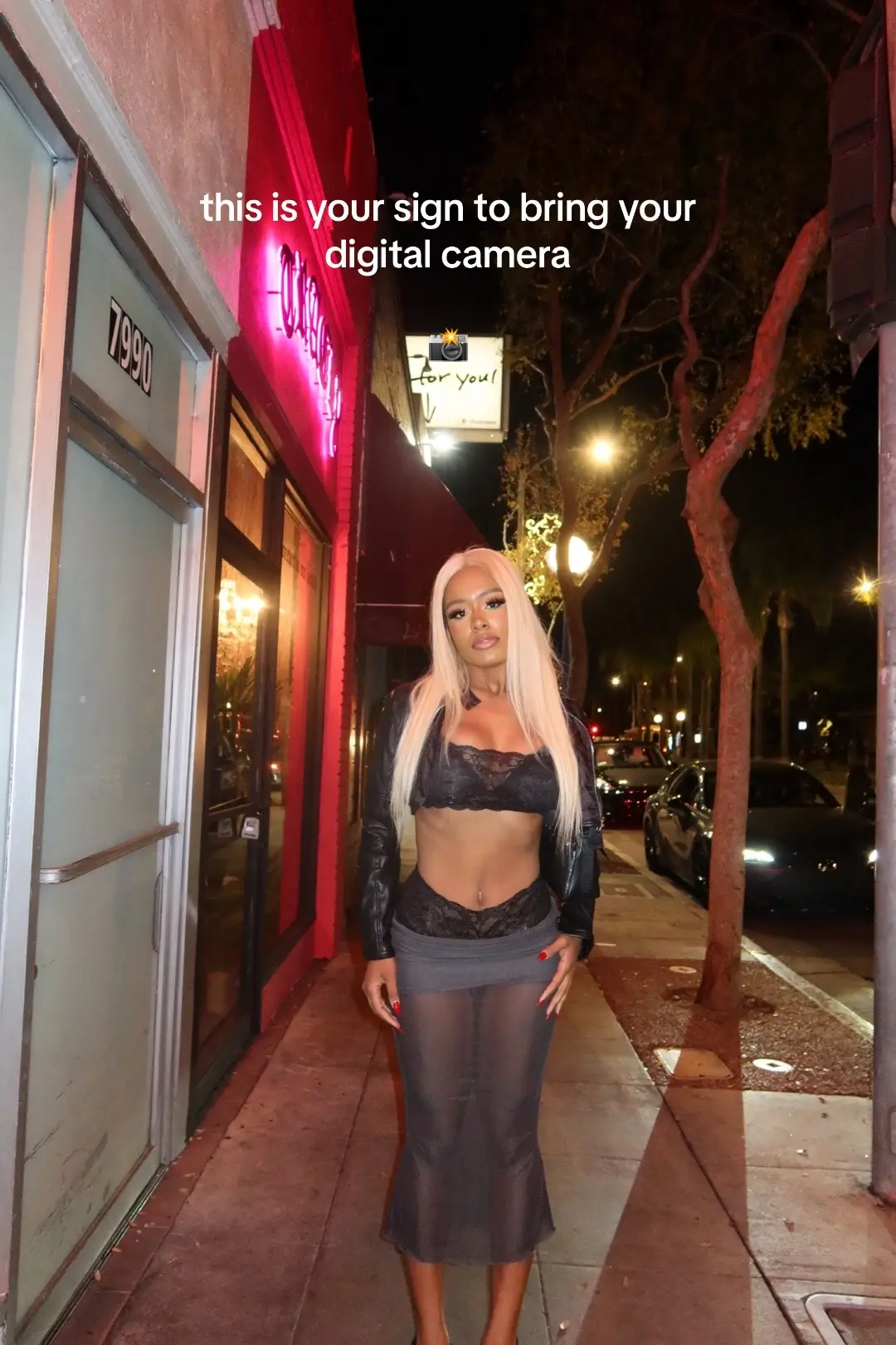 this fit is perfect for a GNO out in LA, but seriously - bring your digital cameras everywhere!!! #fyp #pinterestinspired #digitalcamera #winteroutfitideas #lainspired #delilah #laurelhardware 