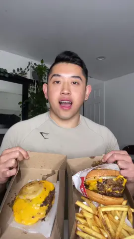 Let me know your in-n-out order so i can try it! #innout 