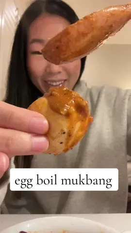 i could eat this everyday. 😩🫶 #eggboil #seafoodboil #eggboilmukbang #kickincrab #eatwithme #mukbang #fyp 