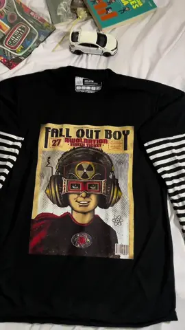 ga kalah kece sama layer fall out boy nya😍#KaosOversize #kaosoversize #outpitskena #OOTD #ootdfashion #kaosviral #kaosviral #cirebon #tshirtchallenge #tshirtstyle #tshirt #CapCut #tshirts 