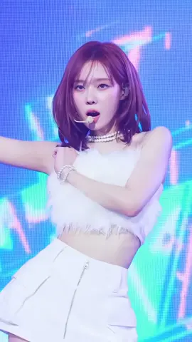 #에스파 #김민정 #aespa #winter #aespathirsty #aespadrama #aespathirstydance  #aespawinter #thirsty  #blackmamba  #koreangroup #winterspicy  #dramawinter  #winterdance #thirsty  #winterdrama  #winterfancam #fancam  #aespaofficial #whitedress  #miniskrit #金旼炡 # #金旼炡winter