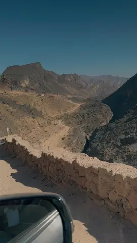 What a scenic view, scary road but breathtaking view. This is a rough road going to the small village called Bilad sayt. You must visit Oman🇴🇲 #fyp #foryoupage #viral #foryou #goodvibes #loveteam #muscat_oman🇴🇲 #oman🇴🇲 #pinayoman🇴🇲🇵🇭 #arabwife #adventure #travel 