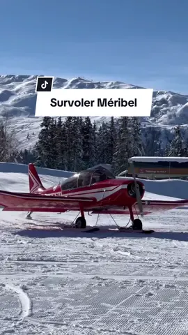 >> Tu oserais monter dedans?  Vol panoramique au dessus de #Meribel3Vallees , une experience magique en hiver ! ❄️ #meribel @Méribel, Coeur des 3 Vallées *collaboration commerciale 