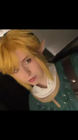About to spend way too much money on a cosplay!!! Anyways you guys really shouldn’t take me serious with this #linkcosplay #thelegendofzelda #thelegendofzeldacosplay #legendofzeldacosplay #legendofzelda #nintendo #nintendocosplay #tloz #tlozcosplay 
