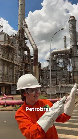 As inscrições para o Concurso Público Petrobras nível técnico estão abertas e vão até dia 31 de janeiro!!  Venha trabalhar numa das empresas que mais investe em desenvolvimento das pessoas!  #Petrobras70anos #oBrasiléaNossaEnergia