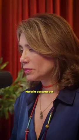 A Essência de um Relacionamento Verdadeiro 🌟 Já se perguntou o que faz um relacionamento realmente valer a pena? Não é apenas a companhia, é a parceria e o crescimento conjunto.  🤝Numa relação, somos 'dois', mas nunca perdemos nossa essência individual. É um equilíbrio delicado entre compartilhar sonhos e respeitar individualidades.  Relacionamentos são jornadas de apoio mútuo, aprendizado e amor. Compartilhe como você e seu parceiro(a) fortalecem esse laço dia após dia.