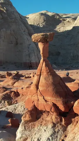 Arizona Must See Spots for a Road Trip! #arizona #roadtrip #arizonaroadtrip #canyondechelly #horseshoebendarizona #monumentvalley 