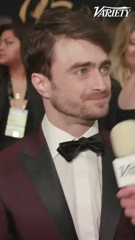 Daniel Radcliffe wants to do a rom-com with Quinta Brunson: “We’re a perfect height match.” #Emmys 