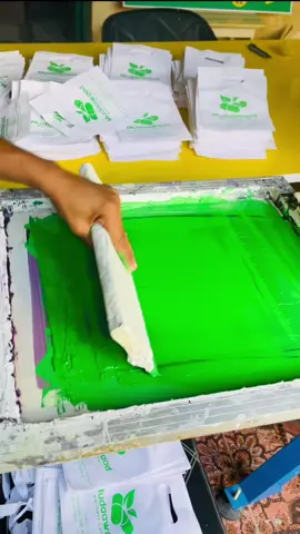 #screenprinting #somalia #somalitiktok #printing #Splice 