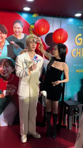 Khoảnh khắc Diệu Nhi chăm sóc Anh Tú cực tình cảm  #dieunhi #anhtu #anhtudieunhi #dieunhianhtu #saoviet #saovbiz #phimtet2023 #fafaloshowbiz 