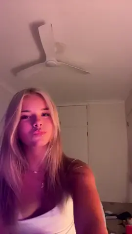 #notnumvertwobecausemyfeetwereinit 