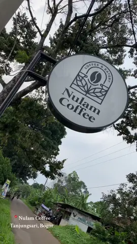 Cafe view pegunungan di kabupaten Bogor⛰️🫶🏻