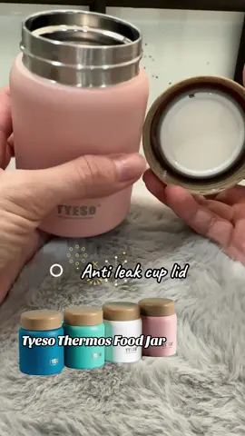 Tyeso Insulated Food Jar 220ml /280ml Product design: It is a top modern design. It's really eye-catching! Convenient handle design: The stainless steel insulated food jar features a handle for easy portability.  Safe and durable: Made from high-quality 304 stainless steel, this cup offers exceptional durability. It is highly resistant to rust, scratches, and corrosion, ensuring a long lifespan. Reuse it multiple times without worrying about degradation or being affected by food chemicals. Insulation for temperature control: The vacuum-insulated inner wall of the stainless steel cup helps maintain the desired temperature of your foods and beverages. It keeps foods and beverages cold or hot for extended periods, providing excellent insulation performance. Environmentally friendly and healthy #tyeso #tyesofoodjar #thermos #tyesoreview #tyesoofficial #msjennyhui #tiktokshop #foryou #fypシ゚viral #foodcontainer 