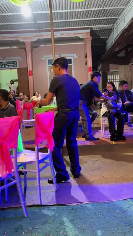 Điệu nhảy nam qô lê ông 😂#damcuoi #thapnien90  #37nghean #xuhuong 