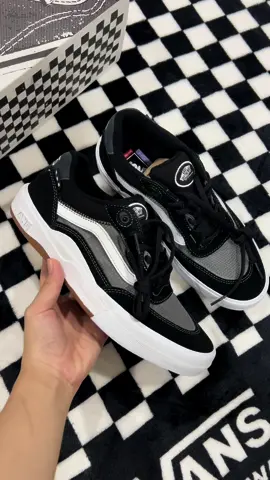 VANS WAYVEE - BLACK/WHITE #vans #wayvee #vanswayvee
