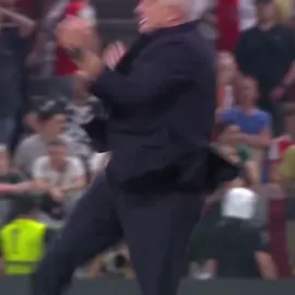 Hai lottato per questa maglia   Hai Difeso e protetto questa maglia Hai vinto con questa maglia  Non sarai mai dimenticato JOSE UNO DI NOI PER SEMPRE❤️#roma #football #footballvideo #asroma #fypsoundsシ #mourinho #mourinhoroma #olimpico #footballtiktok #dybala #foryoupage #europaleague #fyp #fyppage 