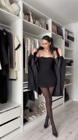 Date night outfit idea for Valentine’s day with a little touch of layering 🖤 @partheafashion dress  ~ use “Andrada10” for extra discount ✨ #valentinesdayoutfit #VDayOutfit #vdayinspo #grwm #getreadywithme #grwmreel #PartheaValentines2024 