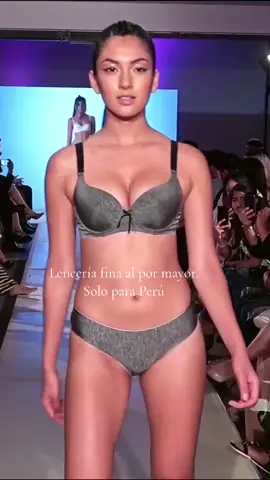 Dulce Leona. Emprende con nosotros. Ventas al x mayor. #fyo #foryou #desfile #peru #dulceleona 
