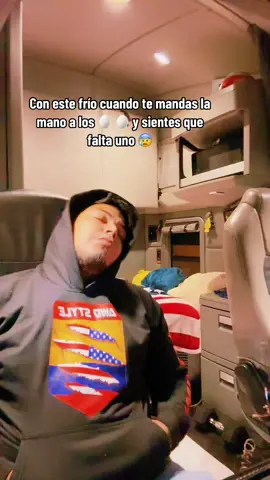 #humor #frio #funny #comedia #comediahumor #patroclo #faltauno #huevos #humortiktok #camioneros #nieve #ice #helado #mefaltaunhuevo #viral 