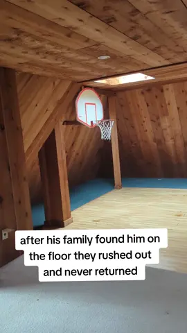 the owner was k!lled inside his own home!  #abandoned #fyp #urbex #viral #fypシ゚ #explore #mansion #blood #scary #sad 