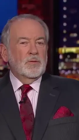 Conservatives OUTRAGED Over Pride Flag at White House #deepfatfriedpodcast #lgbt #mikehuckabee #Pride #politics