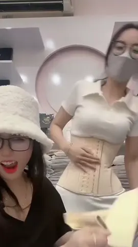 Latex lưng cao luôn là đỉnh của chóp kkk #latex #xhtiktok 
