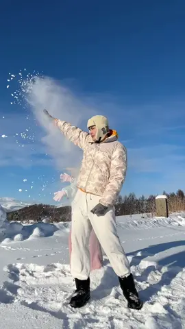 뚝딱이 커플의 렛잇고 현실판ㅋㅋㅋㅋ❄️ #カップル #커플 #couplegoals #렛잇고 #couplecomedy 