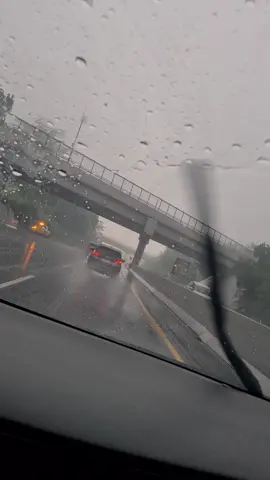 Tol semarang solo hujan dan berkabut