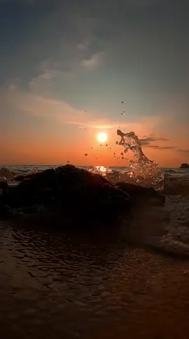 tak ada kata-kata #galau #alamaesthetic #beach #sunset #vibessenja #mentahanvideo #storysunsetestetik #storypemandangan #storypemandanganalam 