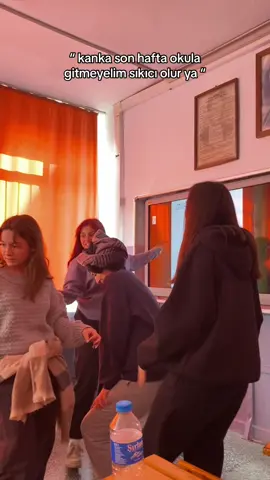o sirada bizim sinif #keşfet #fypシ゚viral #kesfetteyizzz #okul 