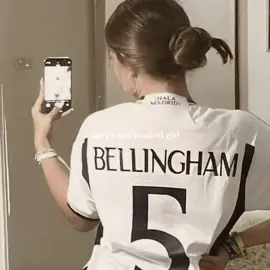 🤍💜⚽️ (me ahah) #realmadrid #halamadrid #realmadridgirl #realmadridfans #laliga #championsleague #itgirl #thatgirl #aesthetic #football 