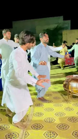 Mianwali Beautiful Dhol Dance 🤩 #mianwalidance #mianwali #fyp #foryou #foryoupage #standwithkashmir #viral 