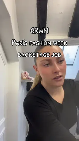 #fashiontiktok #fashionweek #parisfashionweek #egonlab #harrystyles #dresser #studentjob 