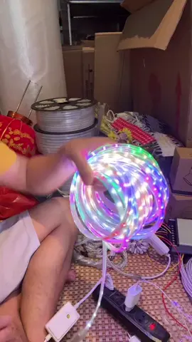 Led cuộn 1 hàng nháy đuổi 2835 ạ #ThanhThoiLuotTet #tetnguyendan2024🧧🎆🧨 #ledcuon7mau #ledcuon100m #ledtrangtringaytet 