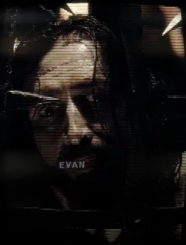 she's the better rosier fr. evan rosier is my biggest enemy || intro ib: @ᴅᴀɴ (ʜᴇɴʀʏ’ꜱ ᴠᴇʀꜱɪᴏɴ)  #vindarosier #evanrosier  #vindarosieredit #harrypotter #fantasticbeasts #roseek #rosegold #secretsofdumbledore #poppycorbytuech #marauders #maraudersera #evanrosierslander 