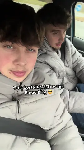 LateNightDrive mit Omaaaaa !!! #janeksehrenomi #fürdich #fürdichseite #unterhaltung #fyp #fy 