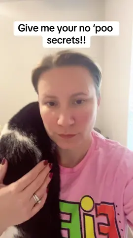 Im trying to #detox from#shampoo but my #finehair isnt having it! What are your #finehairtips for #noshampoo I would love to go #allnatural or #organic but im open to anything! #noshampoochallenge #shampoodetox 