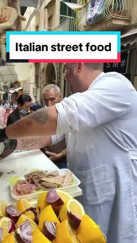 Italian street food, Beneduce Raffaele most special butcher shop in Naples, you can squeeze some lemon if you want!! #foodreview #streetfood #foodtiktok #foodworld #travel #italy🇮🇹 #fyp #foryou 